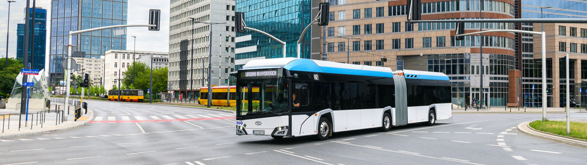 Barcelona orders 38 zero-emission Solaris buses