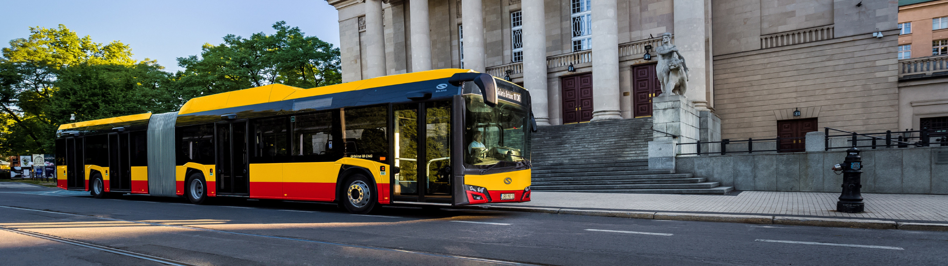 Duże zamówienie Arrivy. Urbino CNG dla Warszawy
