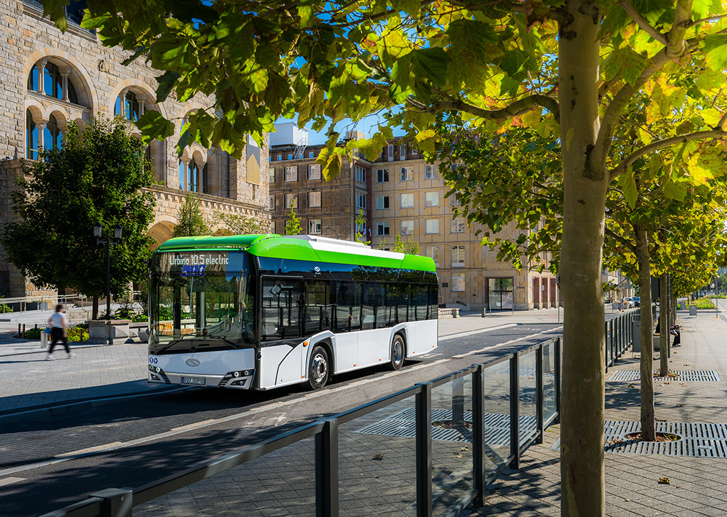 Urbino 10,5 electric